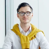 <strong>Mert T</strong>****